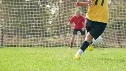 贵州榕江：探寻小城活力之源——“村超”助力致富之路